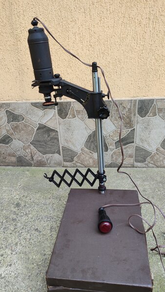 Aparat pentru marit poze.